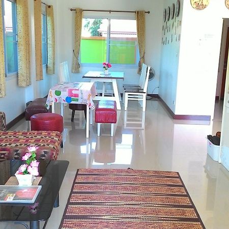 Orange Villa Чиангмай Екстериор снимка